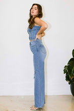 Load image into Gallery viewer, Distressed Denim Wide Fit Jeans
