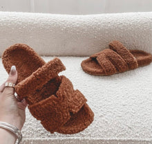Load image into Gallery viewer, Mocha Teddy Sandals
